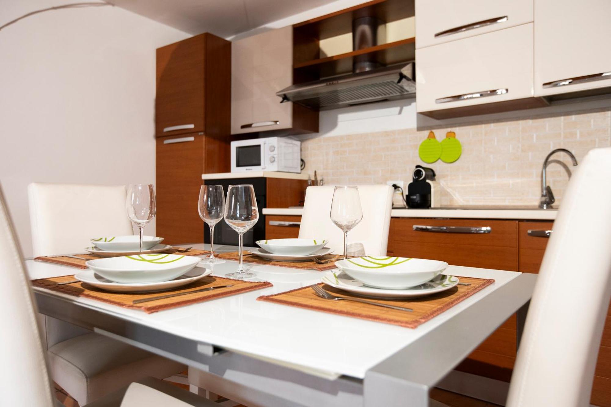 Montesanto 13 Apartment *